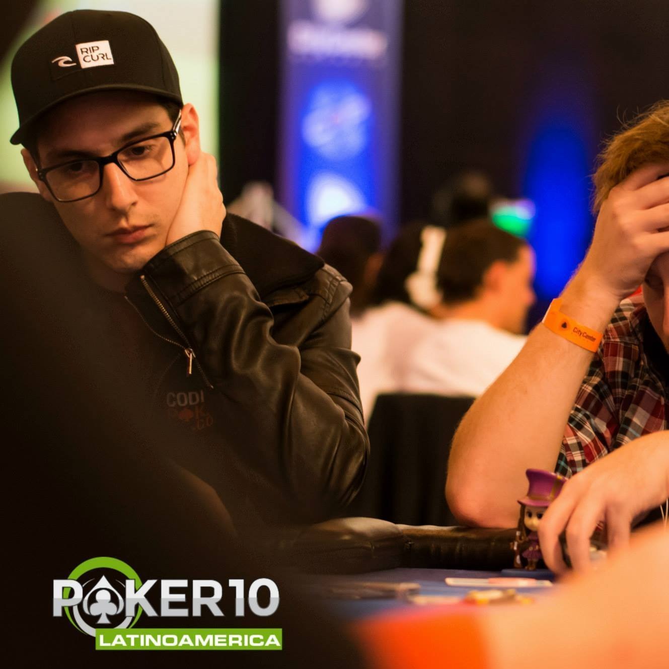 Efecto Poker - Hero